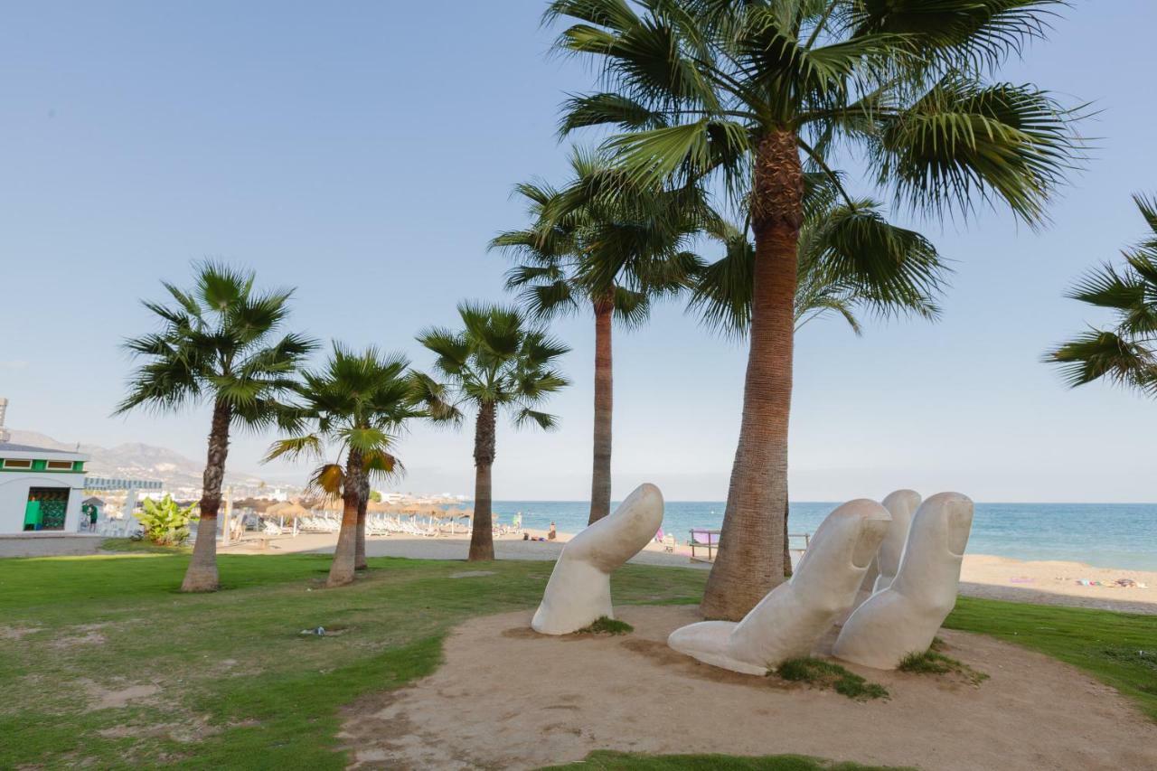 Picasso Daisy Apartment ฟูเอนฮิโรลา ภายนอก รูปภาพ