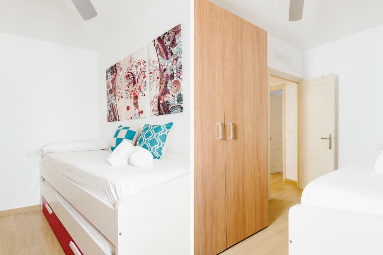 Picasso Daisy Apartment ฟูเอนฮิโรลา ภายนอก รูปภาพ